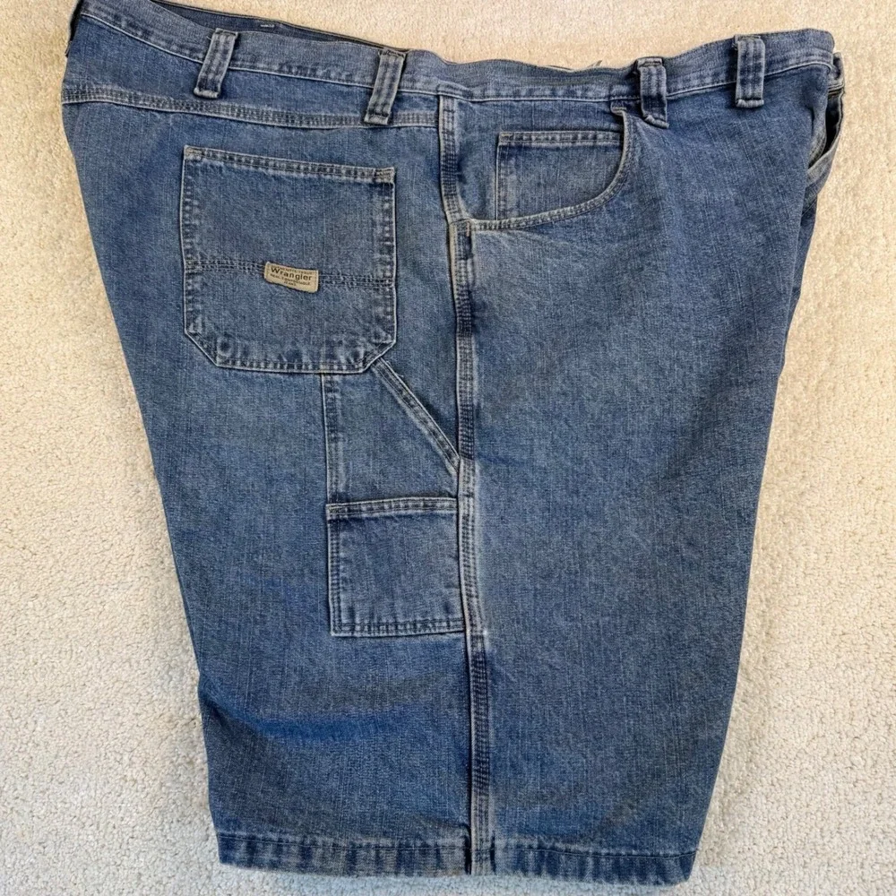Wrangler Carpenter Denim Shorts Mens Size 44 Blue‎ Relaxed Fit Utility - Picture 2 of 8